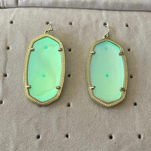 Kendra Scott Jewelry Kendra Scott Danielle Gold Drop Earrings